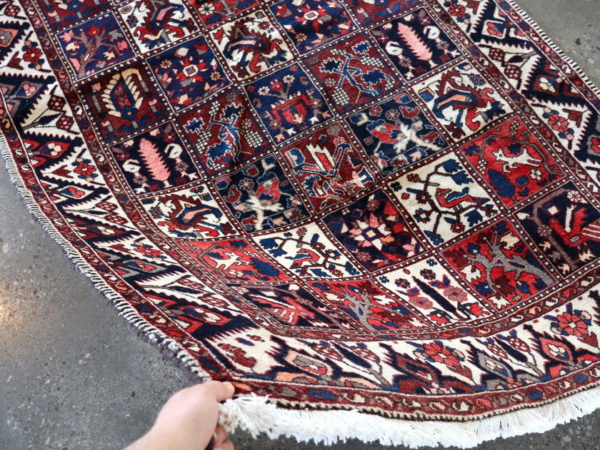 Persian Bakhtiari Rug | 5' 1