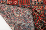Persian Bakhtiari Rug | 8' 6