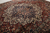 Persian Bakhtiari Rug | 9' 10
