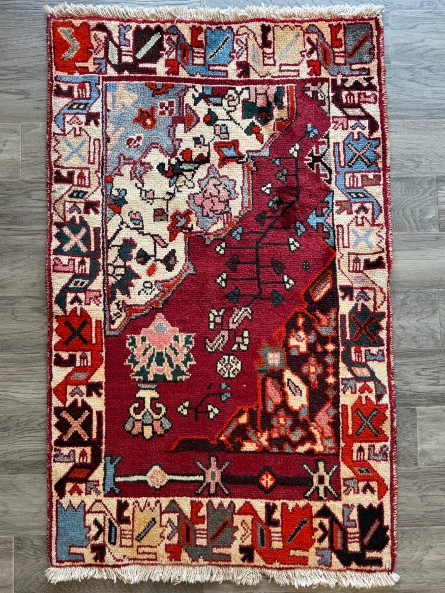Persian Bakhtiari Wagireh Rug | 2' 5