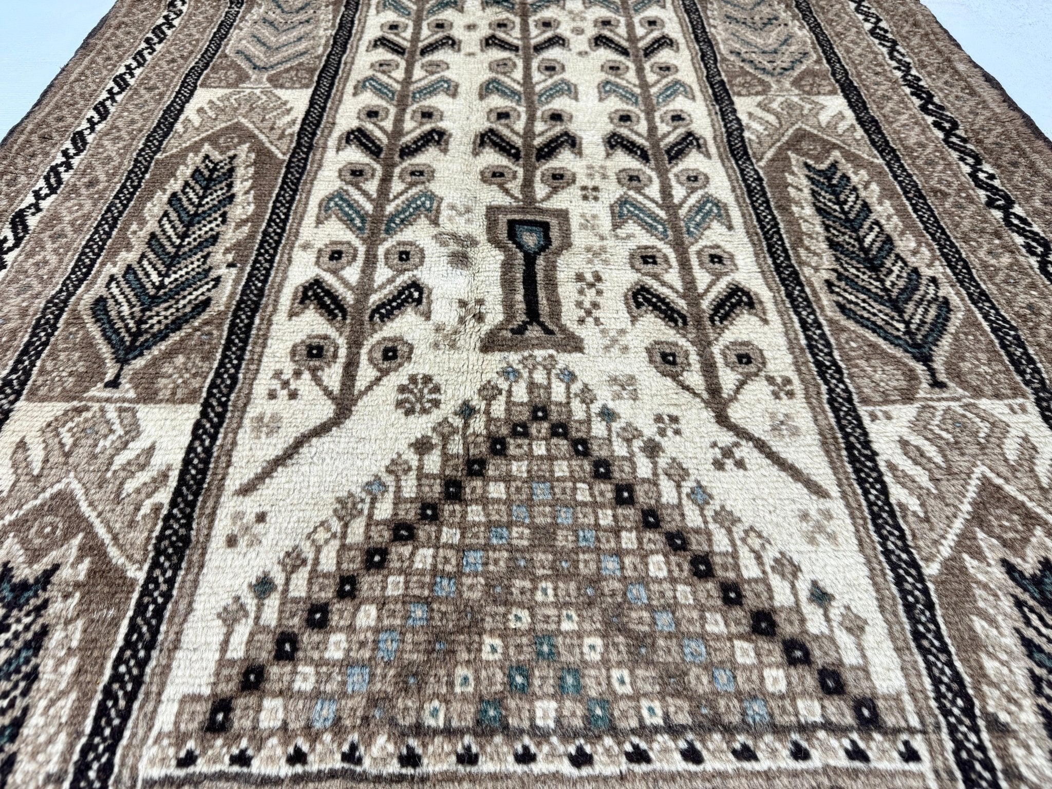 Persian Baluch Rug | 3' 5” x 6' 1