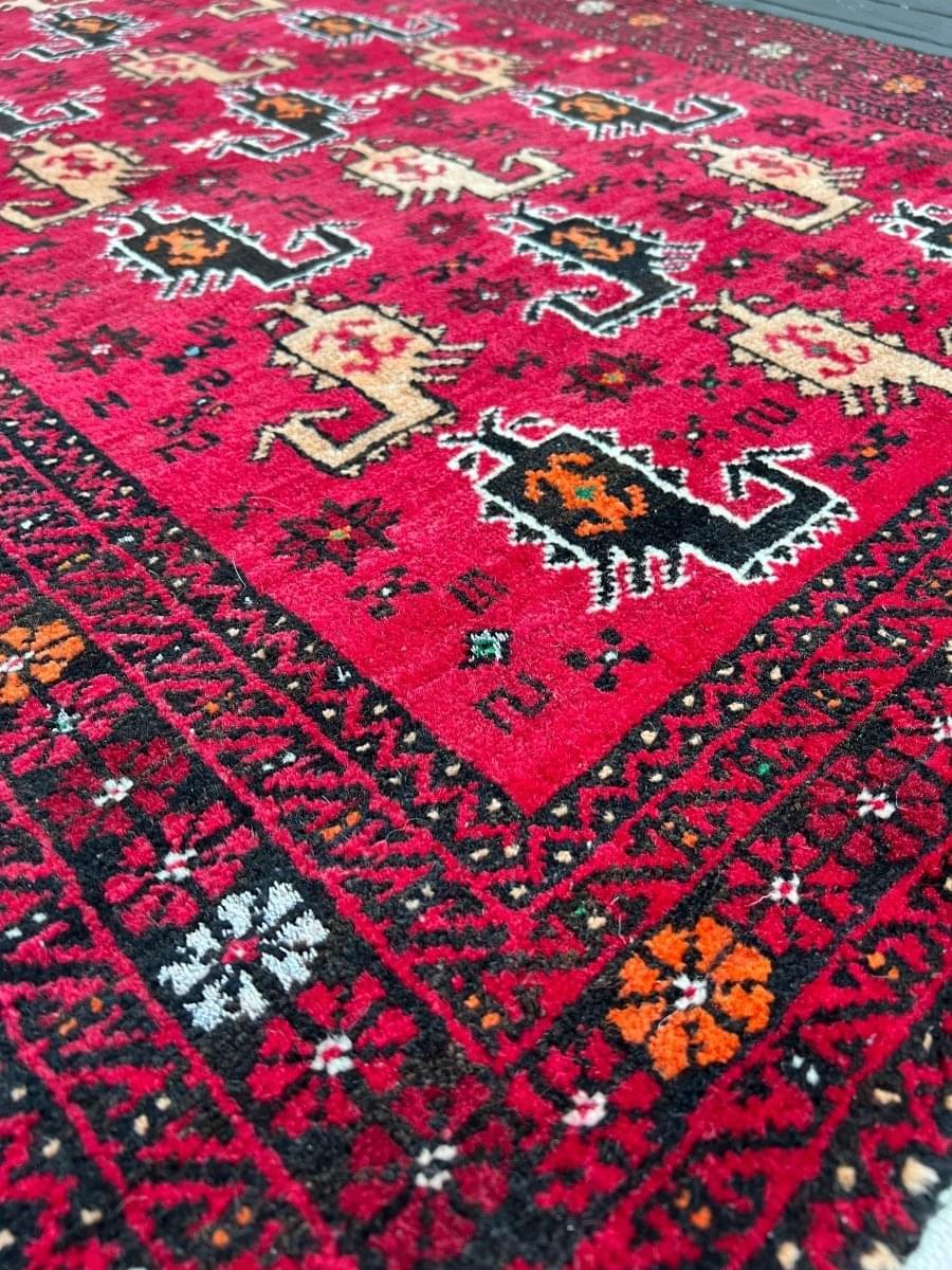 Persian Baluch Rug | 4' 7