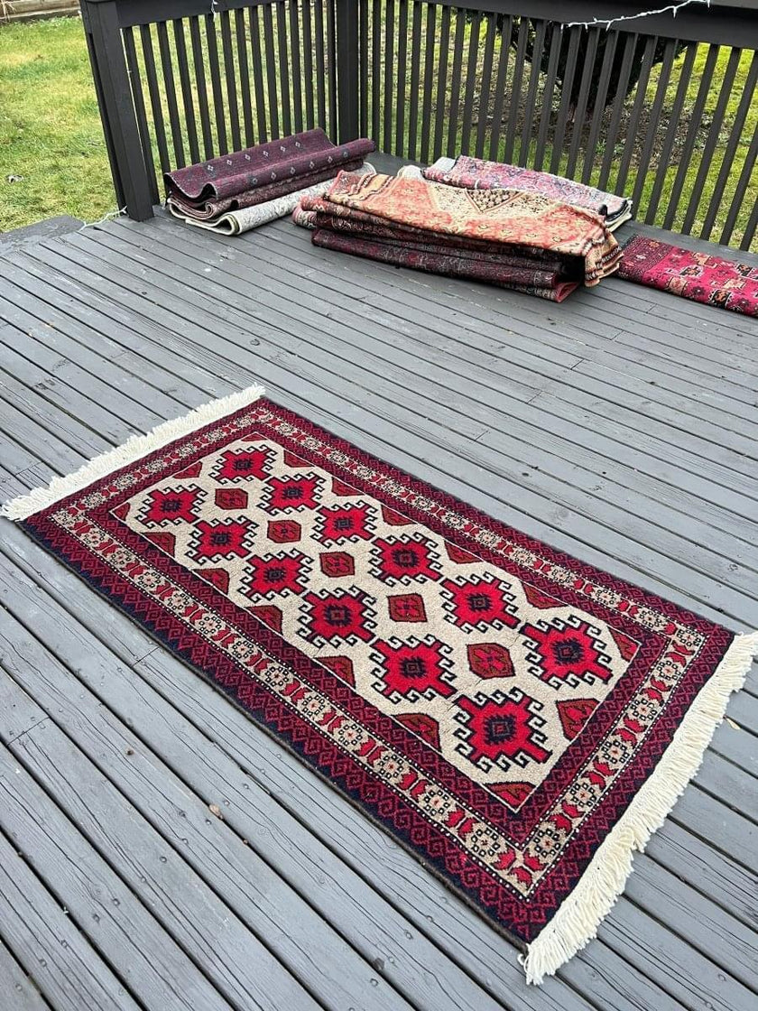Persian Baluch Rug | 5' 2