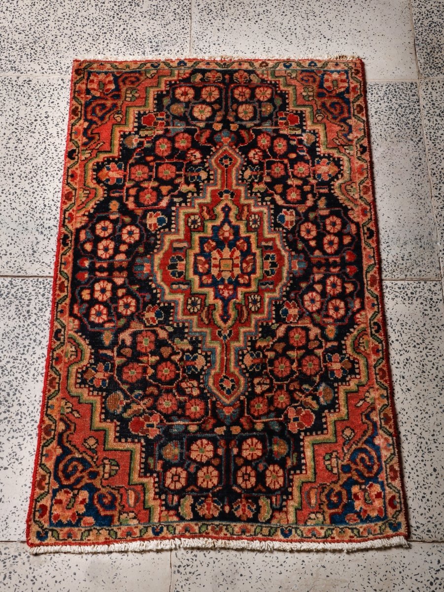 Persian Bidjar Rug | 1' 8” x 2' 9