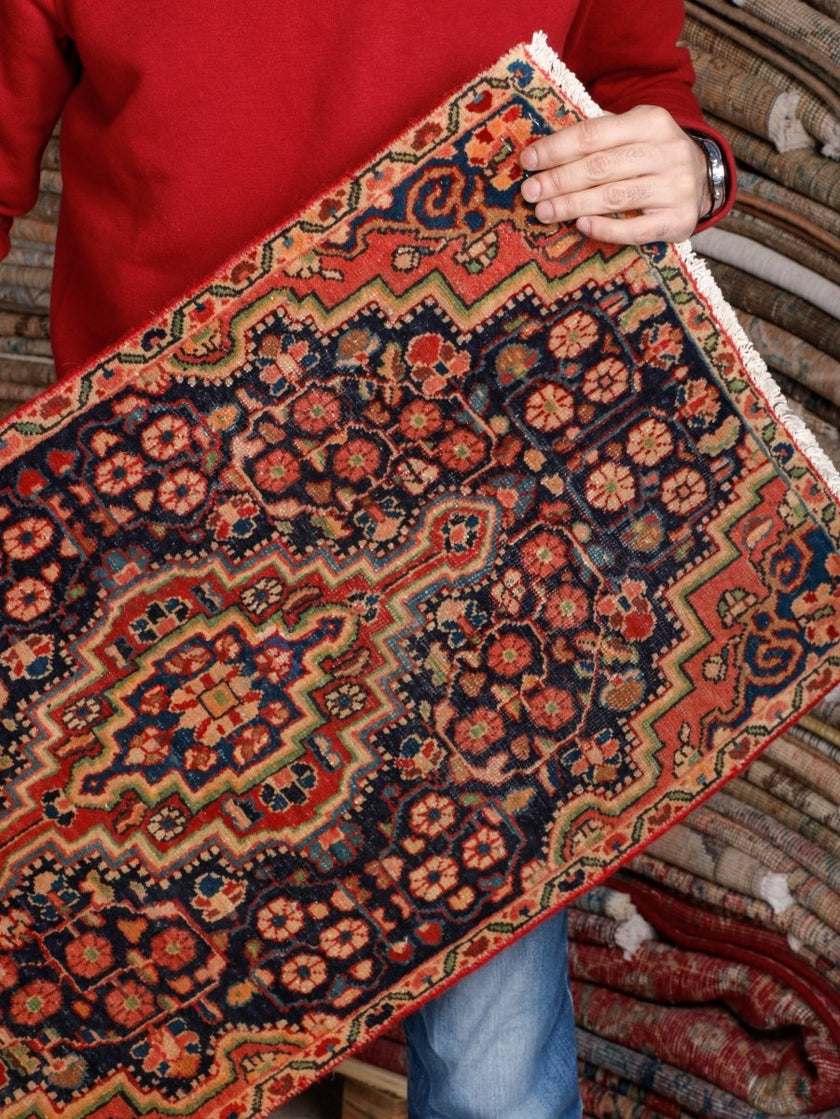 Persian Bidjar Rug | 1' 8” x 2' 9