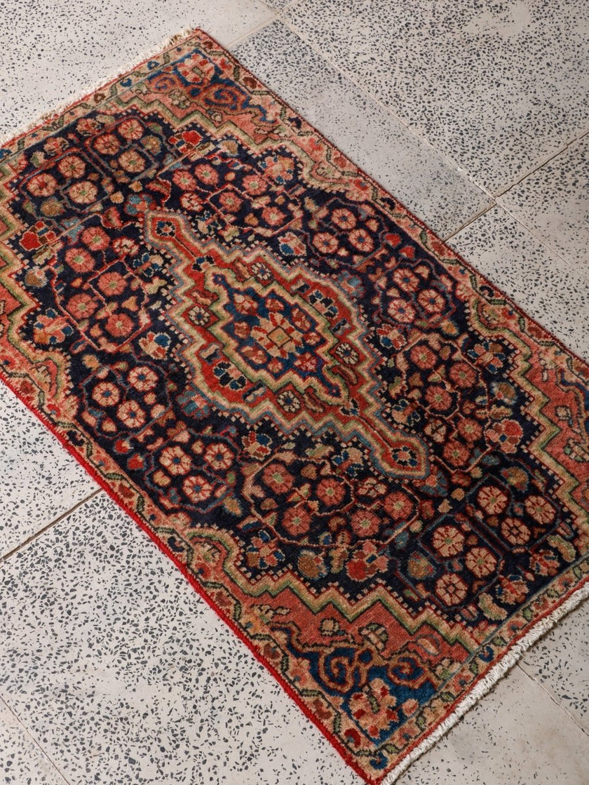 Persian Bidjar Rug | 1' 8” x 2' 9