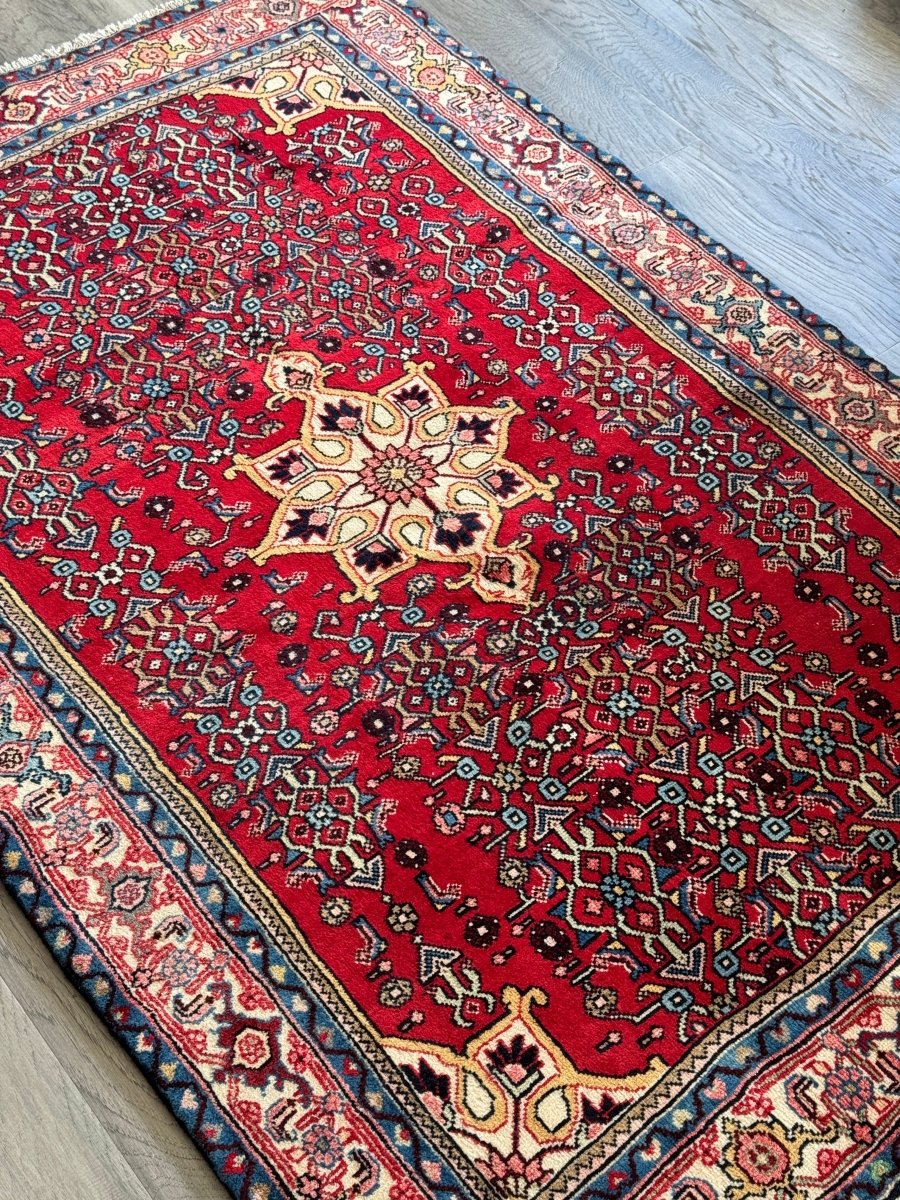 Persian Bidjar Rug | 3' 8