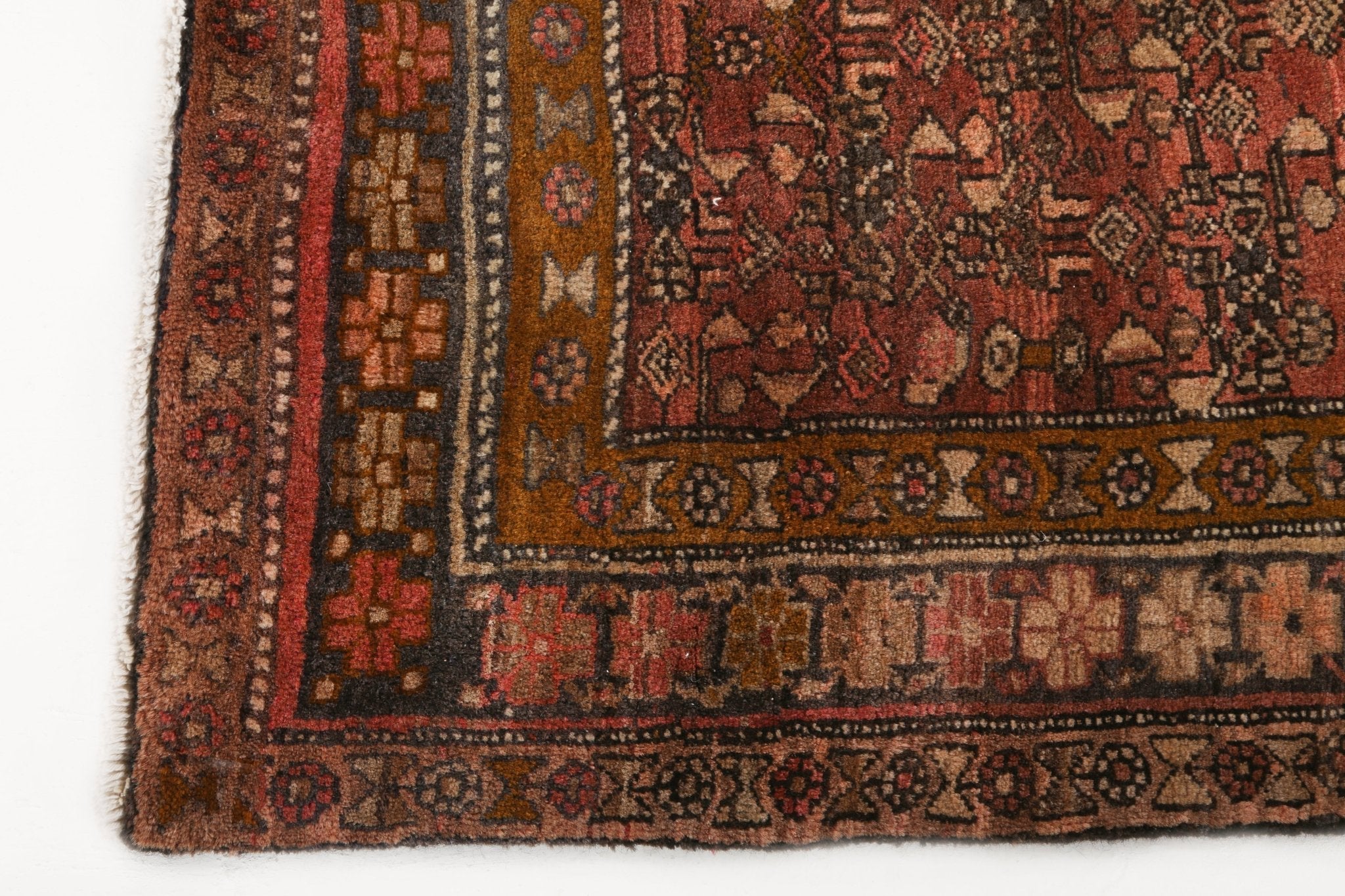Persian Bidjar Rug | 4' 2
