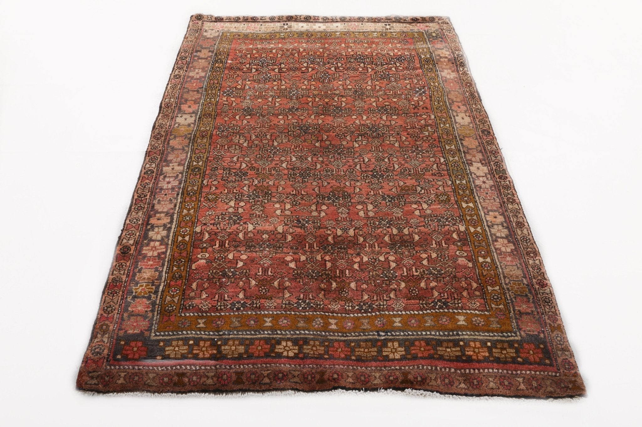 Persian Bidjar Rug | 4' 2