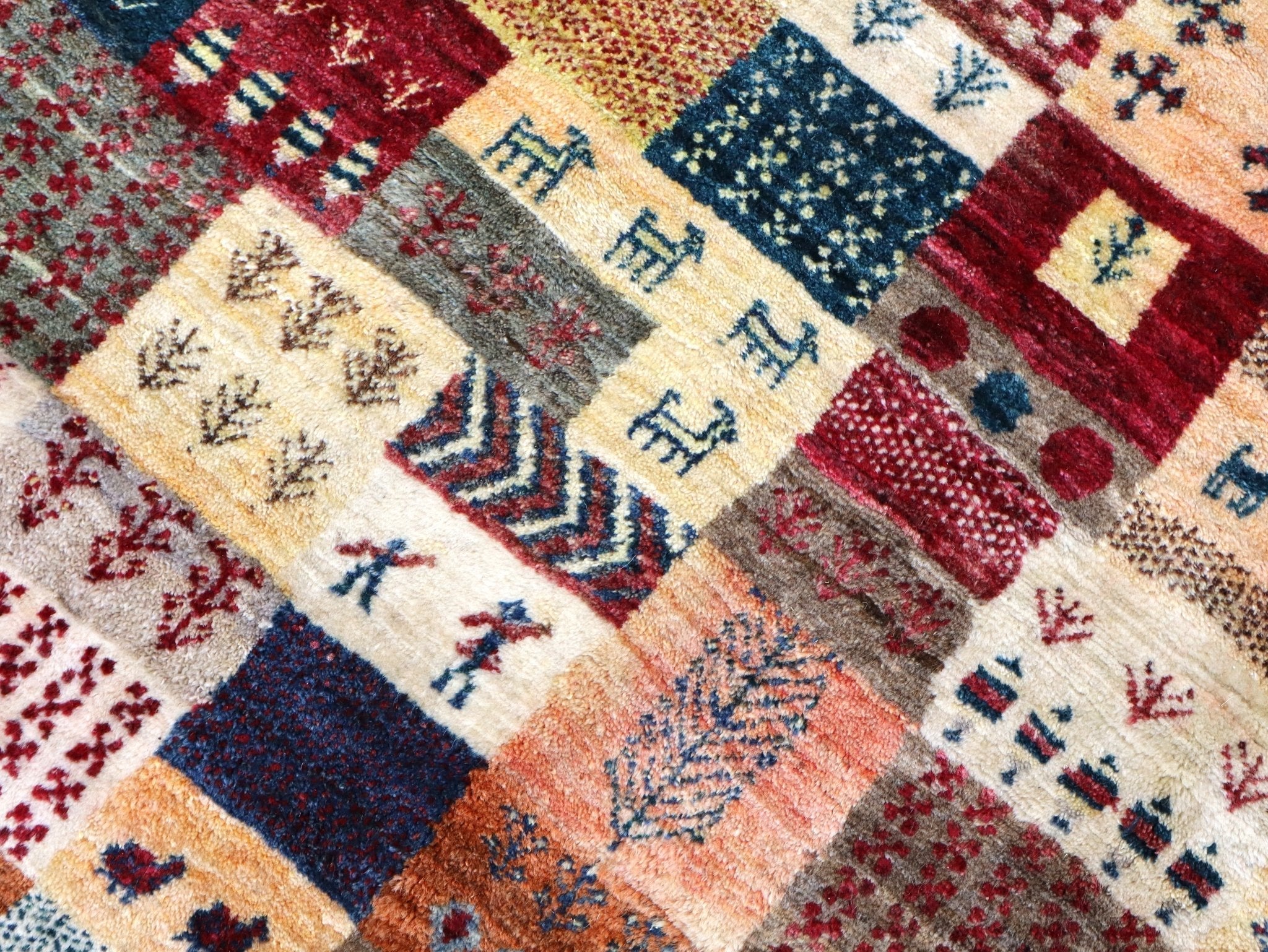 Persian Gabbeh Rug | 6' 3