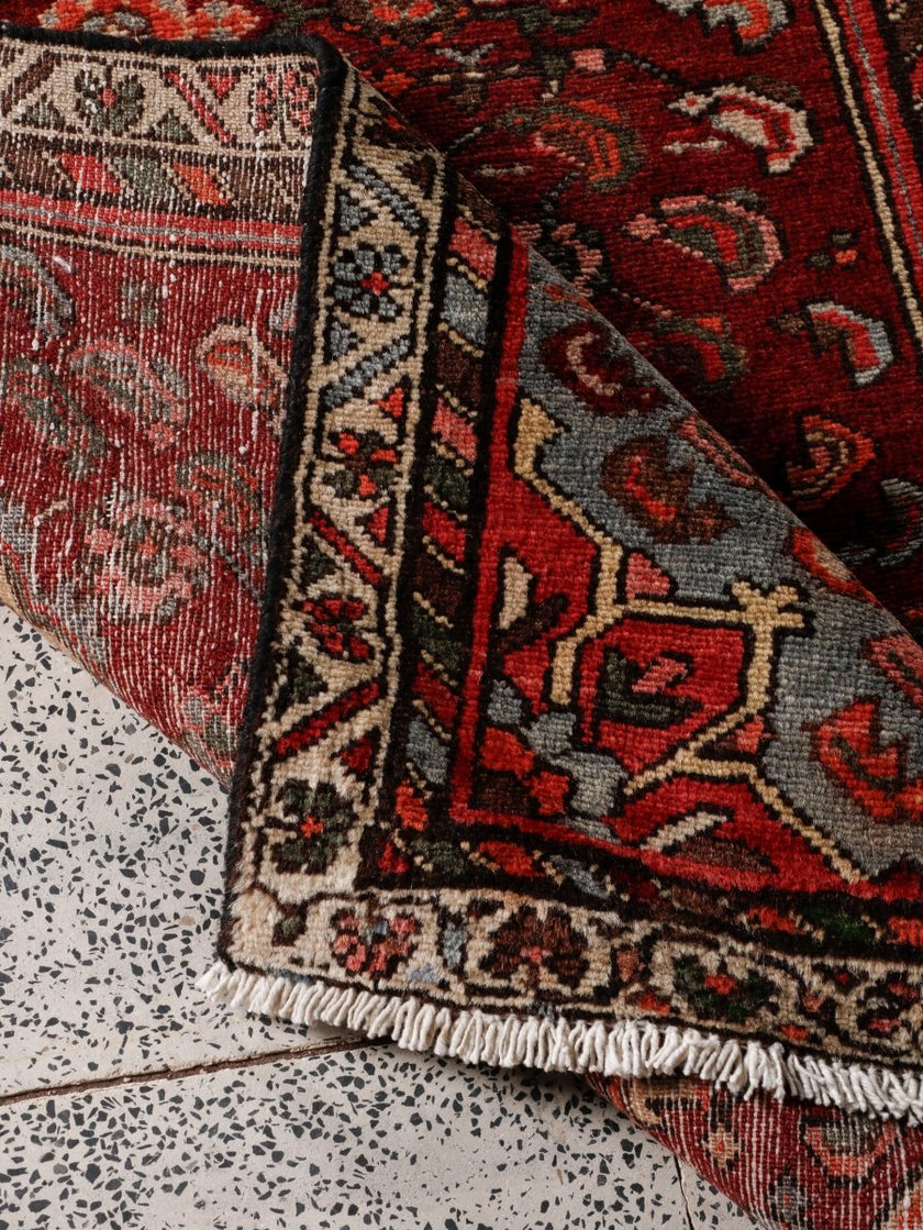 Persian Hamadan Rug | 2' 7” x 3' 10