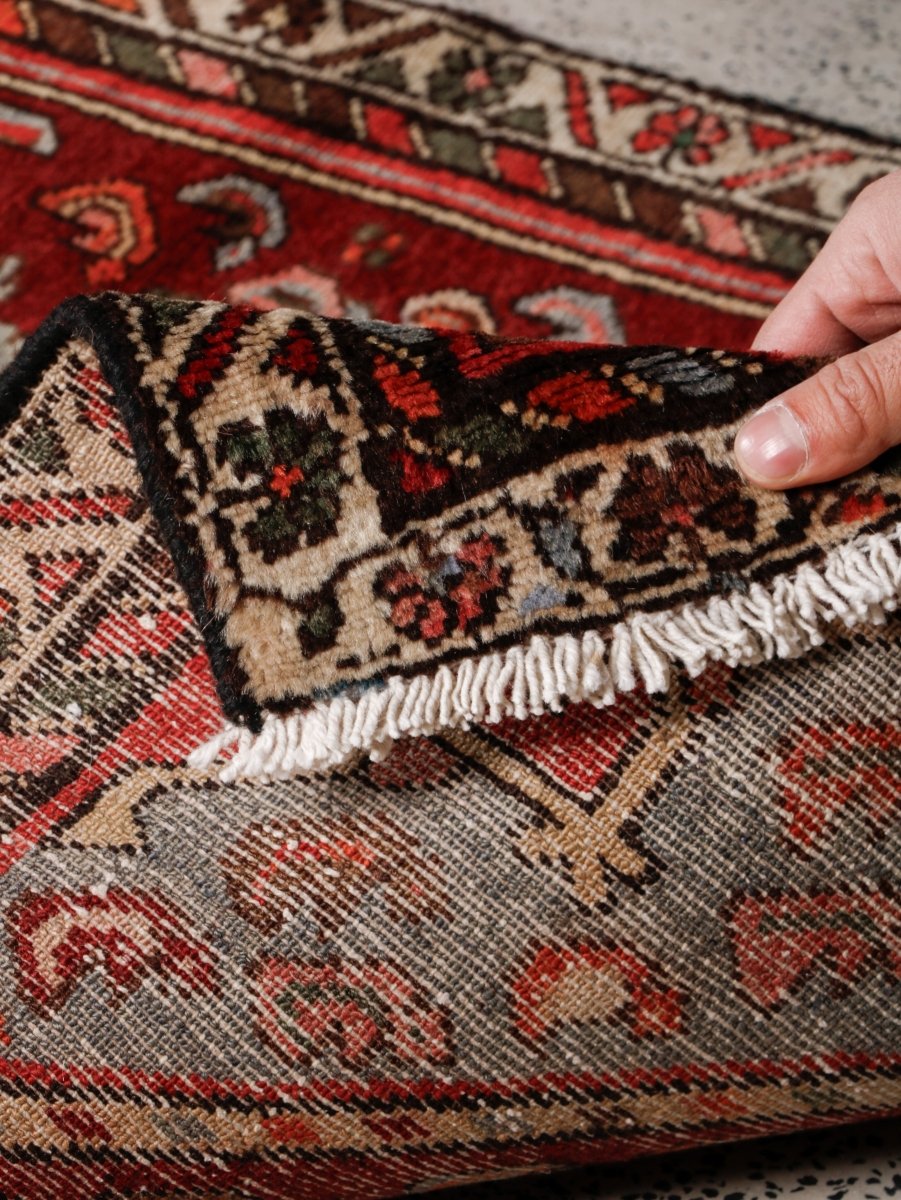 Persian Hamadan Rug | 2' 7” x 3' 10