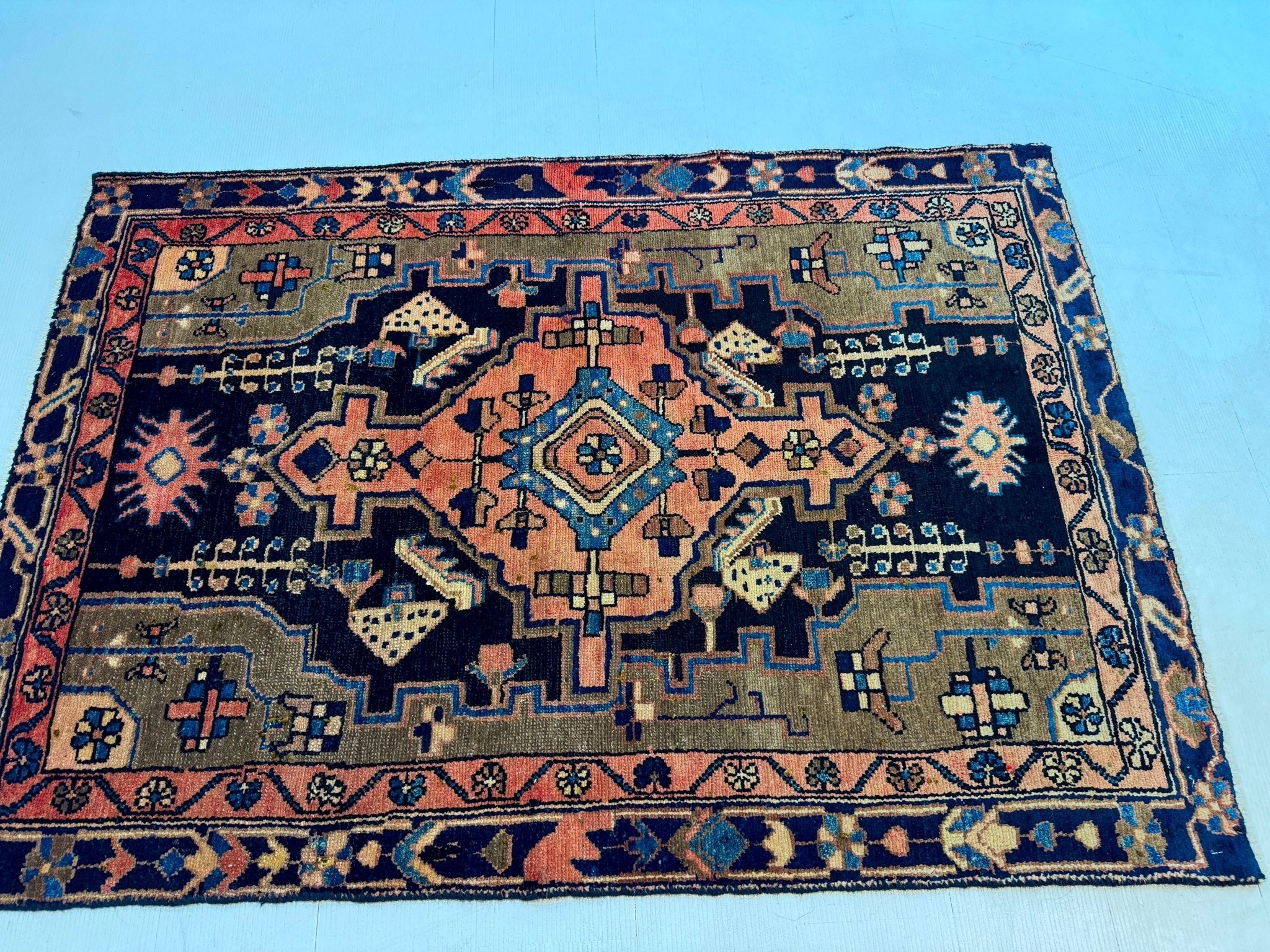 Persian Hamadan Rug | 3' 1” x 4' 5