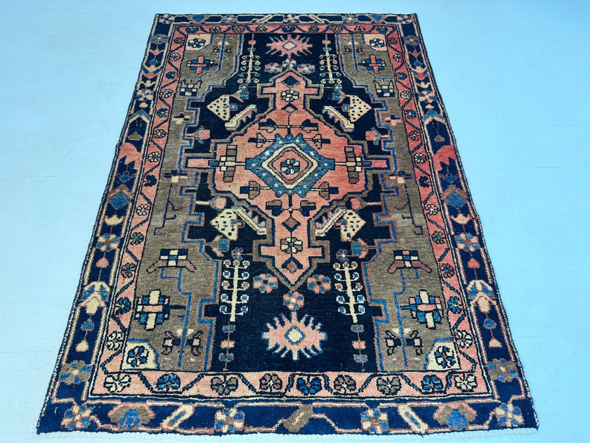 Persian Hamadan Rug | 3' 1” x 4' 5
