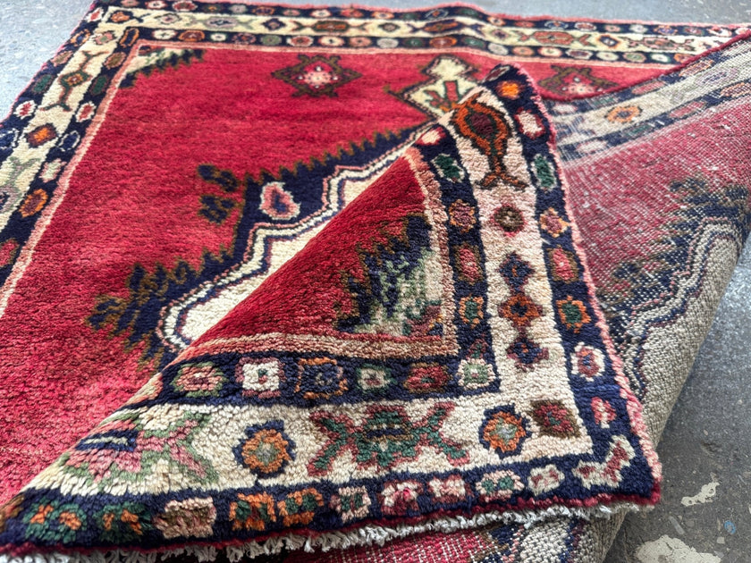 Persian Hamadan Rug | 3' 5