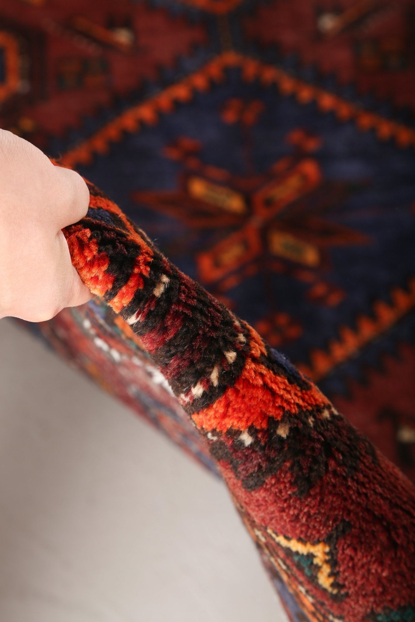 Persian Hamadan Rug | 4' 6