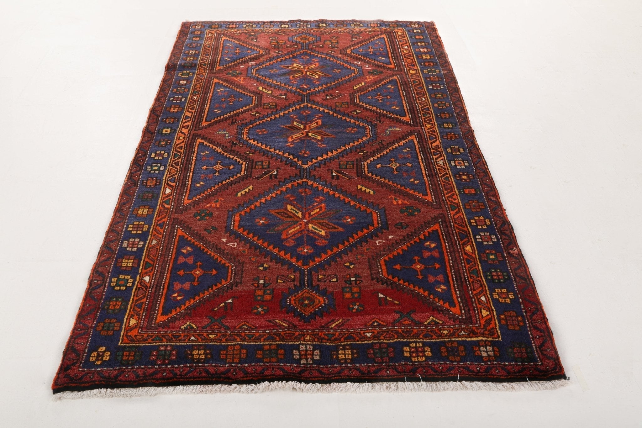 Persian Hamadan Rug | 4' 6