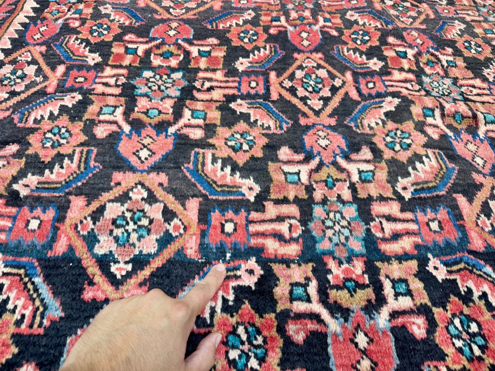 Persian Hamadan Rug | 7' 9” x 10'