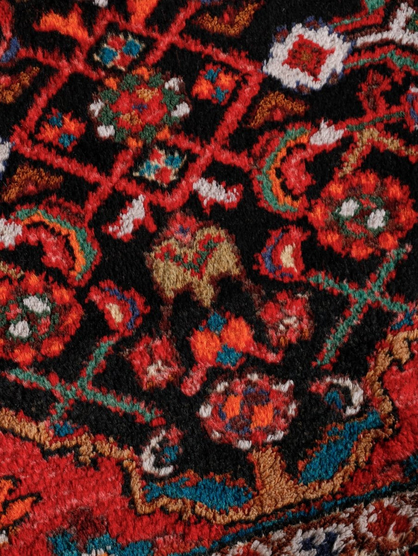 Persian Hamedan Rug | 2' 2” x 3' 5