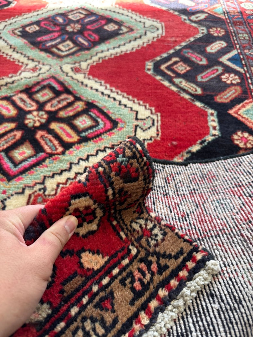 Persian Hamedan Rug | 3' 11