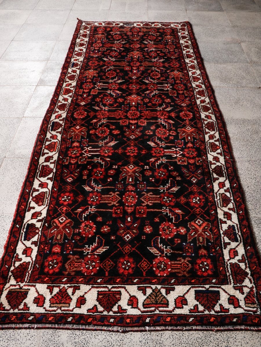 Persian Hamedan Runner Rug | 3' 8” x 9' 10
