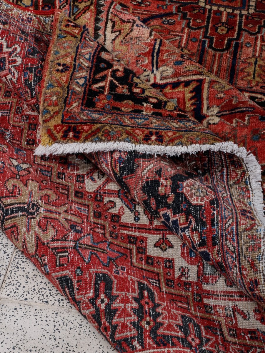 Persian Heriz Rug | 9' 10