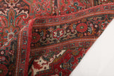 Persian Heriz Rug | 6' 9