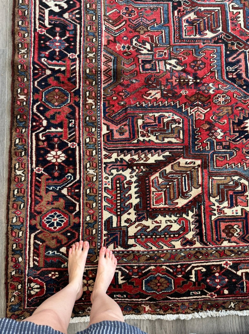 Persian Heriz Rug | 7' 4