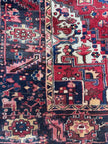 Persian Heriz Rug | 7' 7