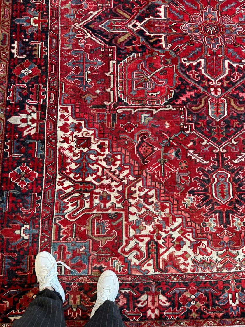 Persian Heriz Rug | 8' 2