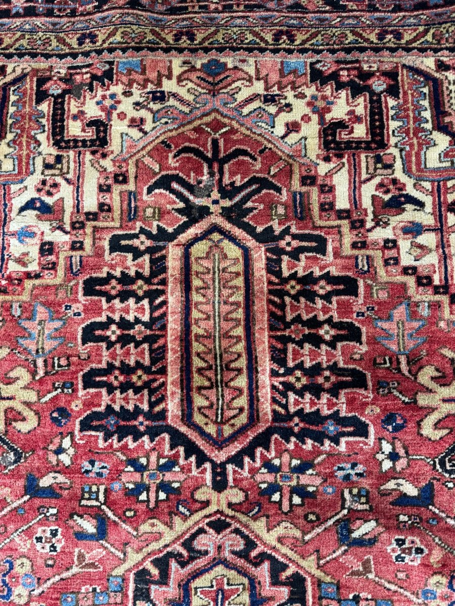 Persian Heriz Rug | 9' 10
