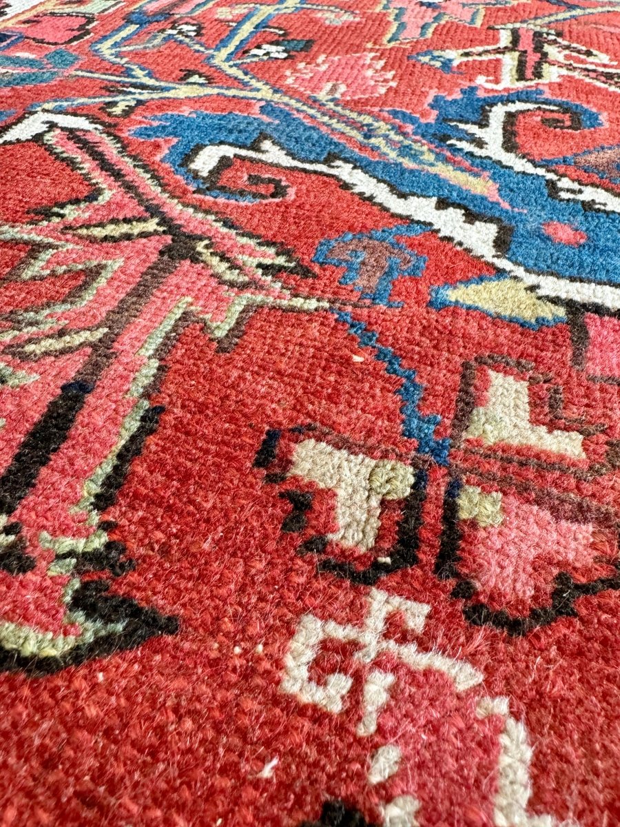 Persian Heriz Rug | 9' 8