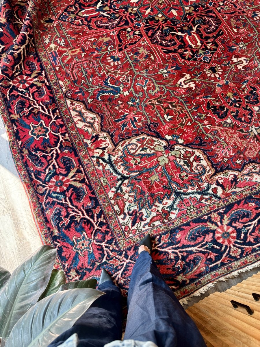 Persian Heriz Rug | 9' 8