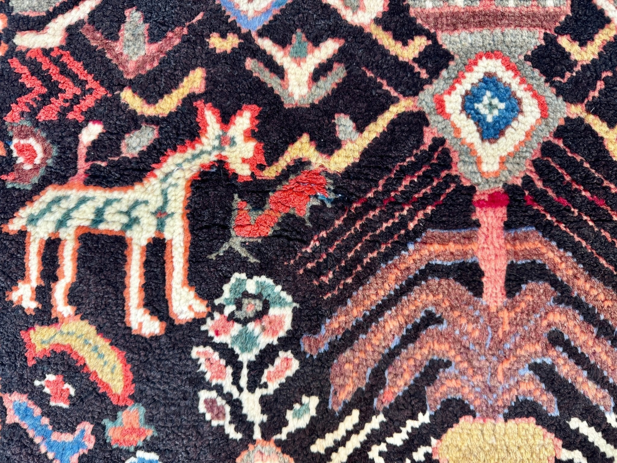Persian Ilam Rug | 2' 6” x 3' 7