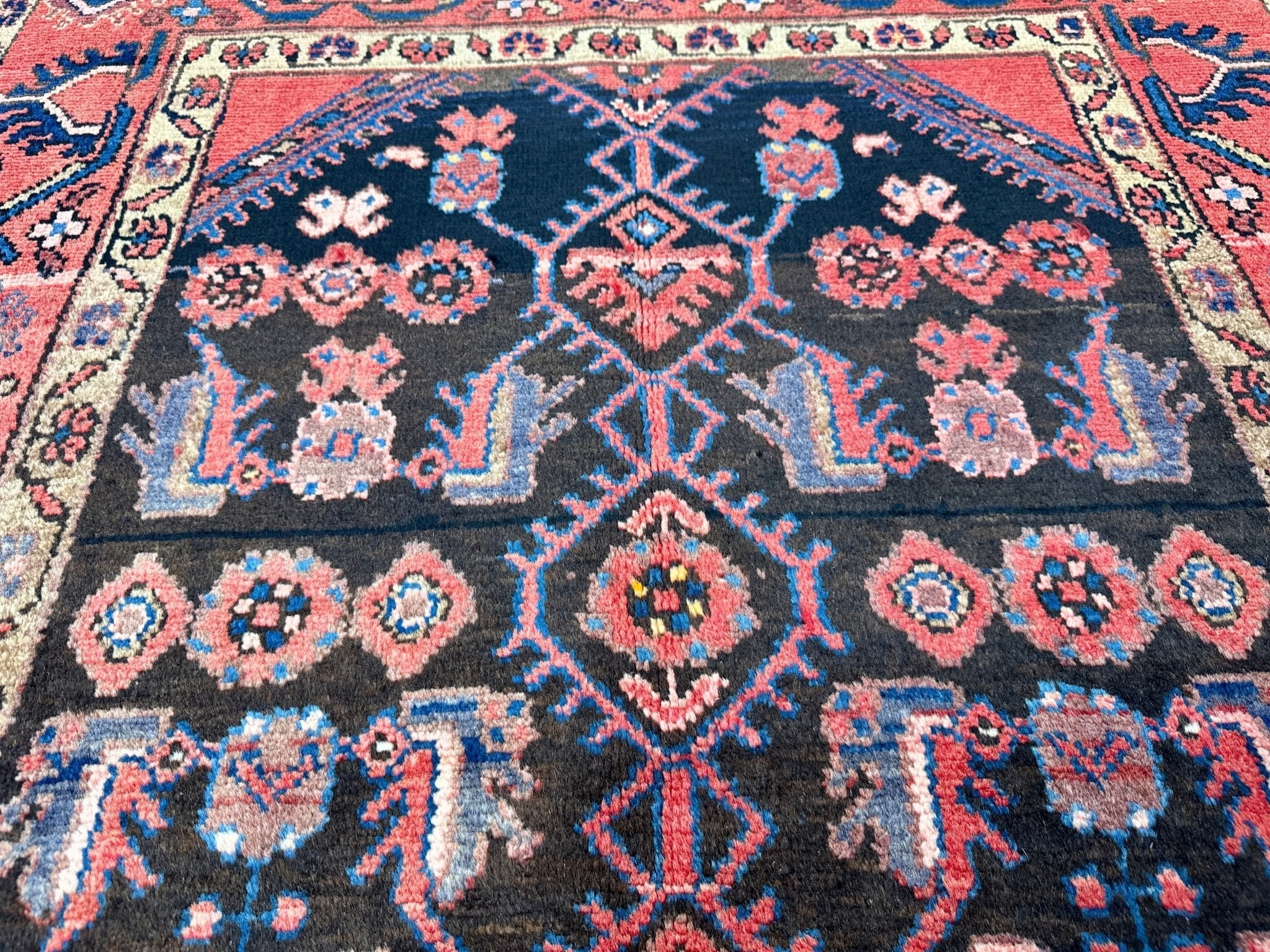 Persian Jozan Rug | 3' 5” x 4' 11