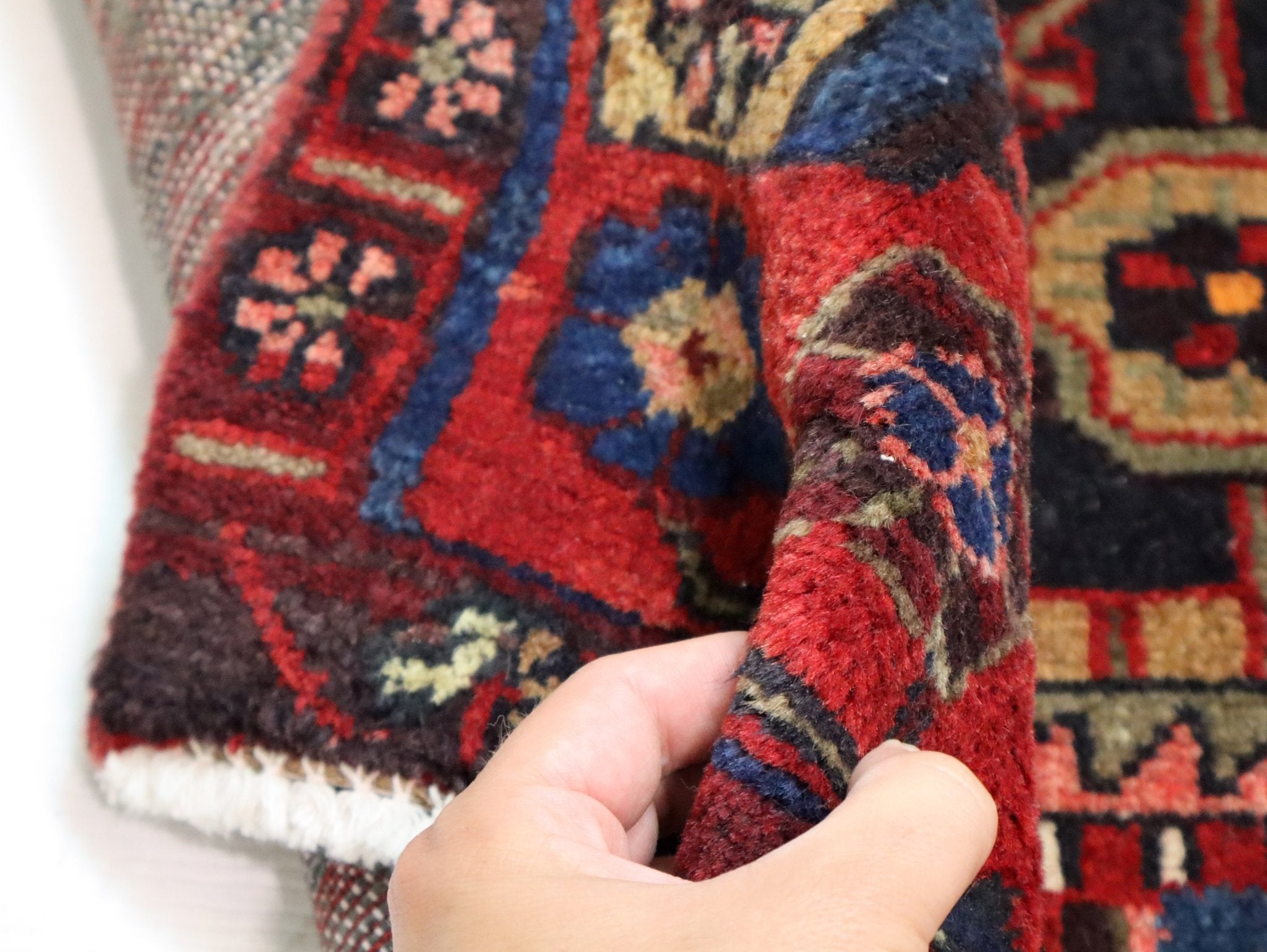 Persian Hamadan Rug | 3' 9” x 5' 3