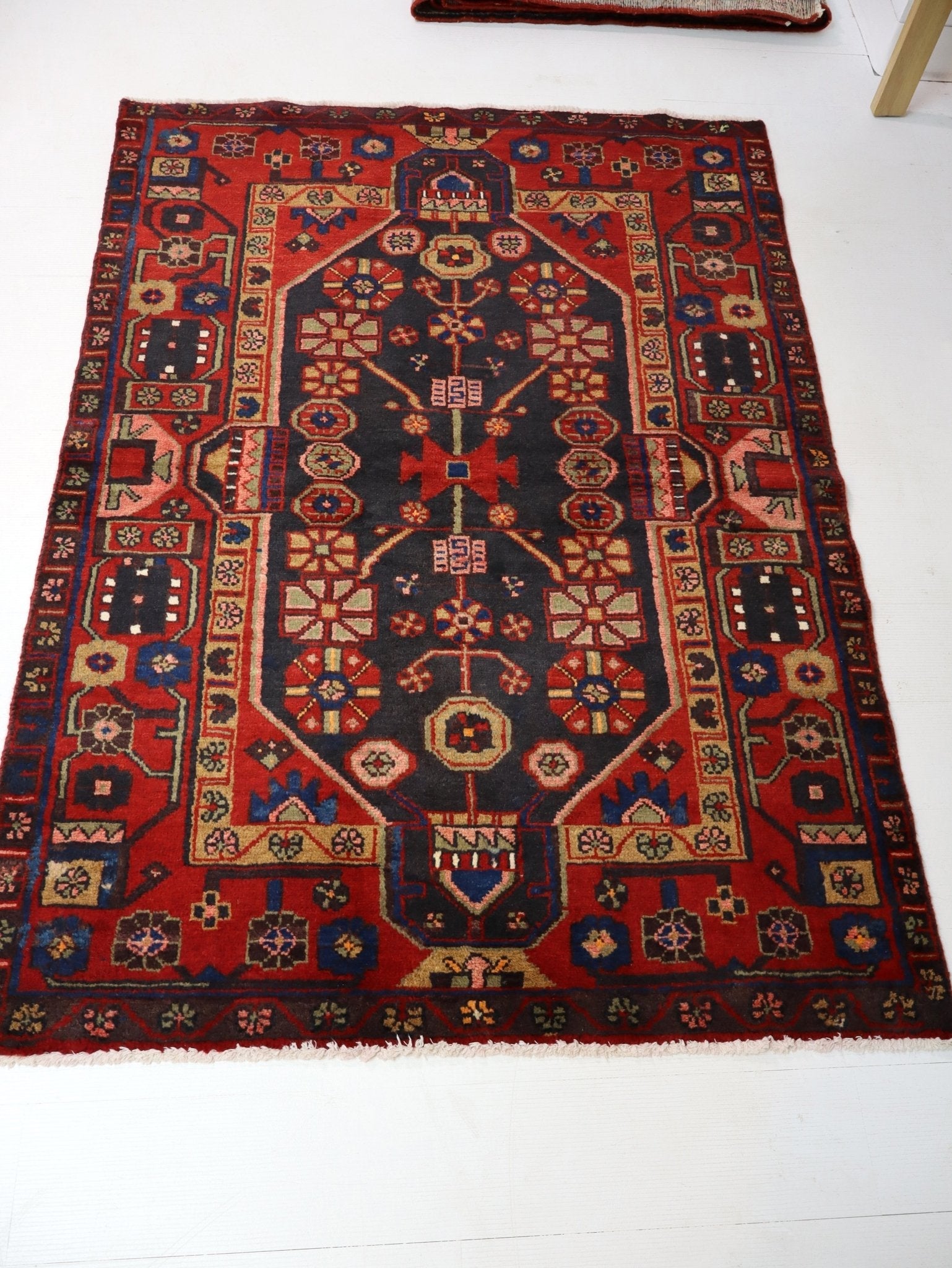 Persian Hamadan Rug | 3' 9” x 5' 3