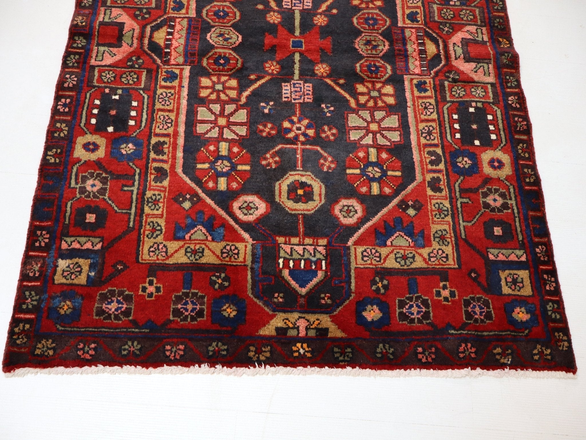 Persian Hamadan Rug | 3' 9” x 5' 3