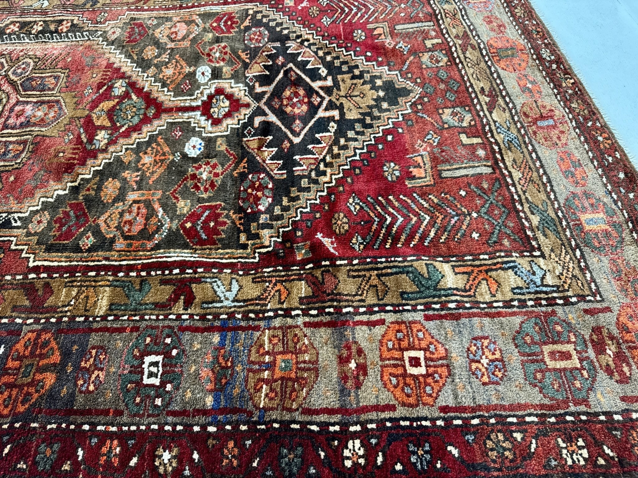 Persian Zanjan Rug | 4' 6” x 7' 9
