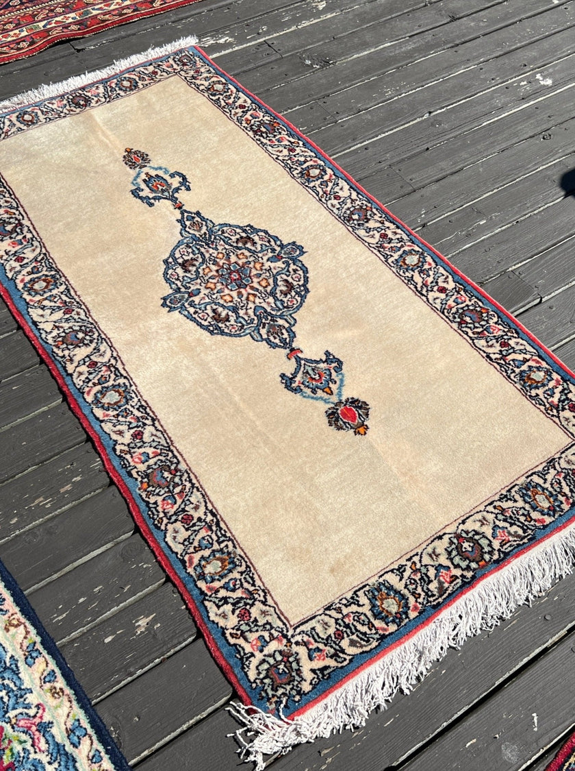 Persian Kashan Rug | 2' 4