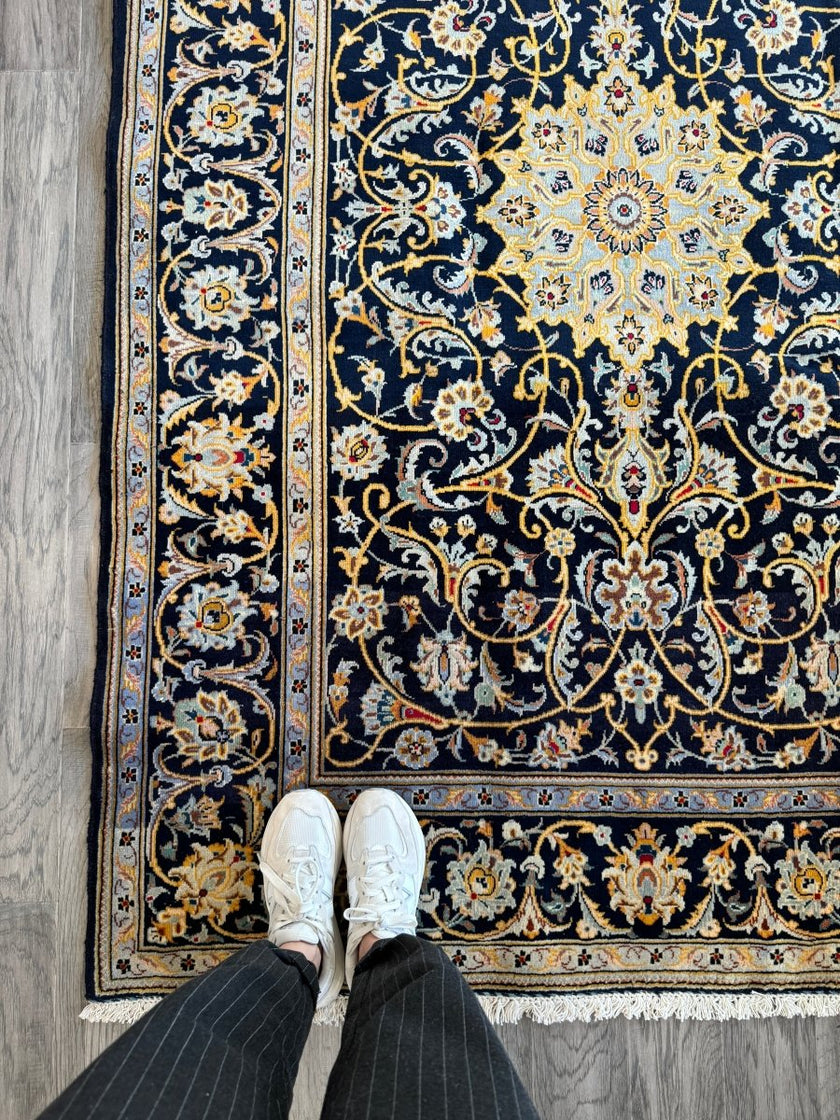 Persian Kashan Rug | 4' 10
