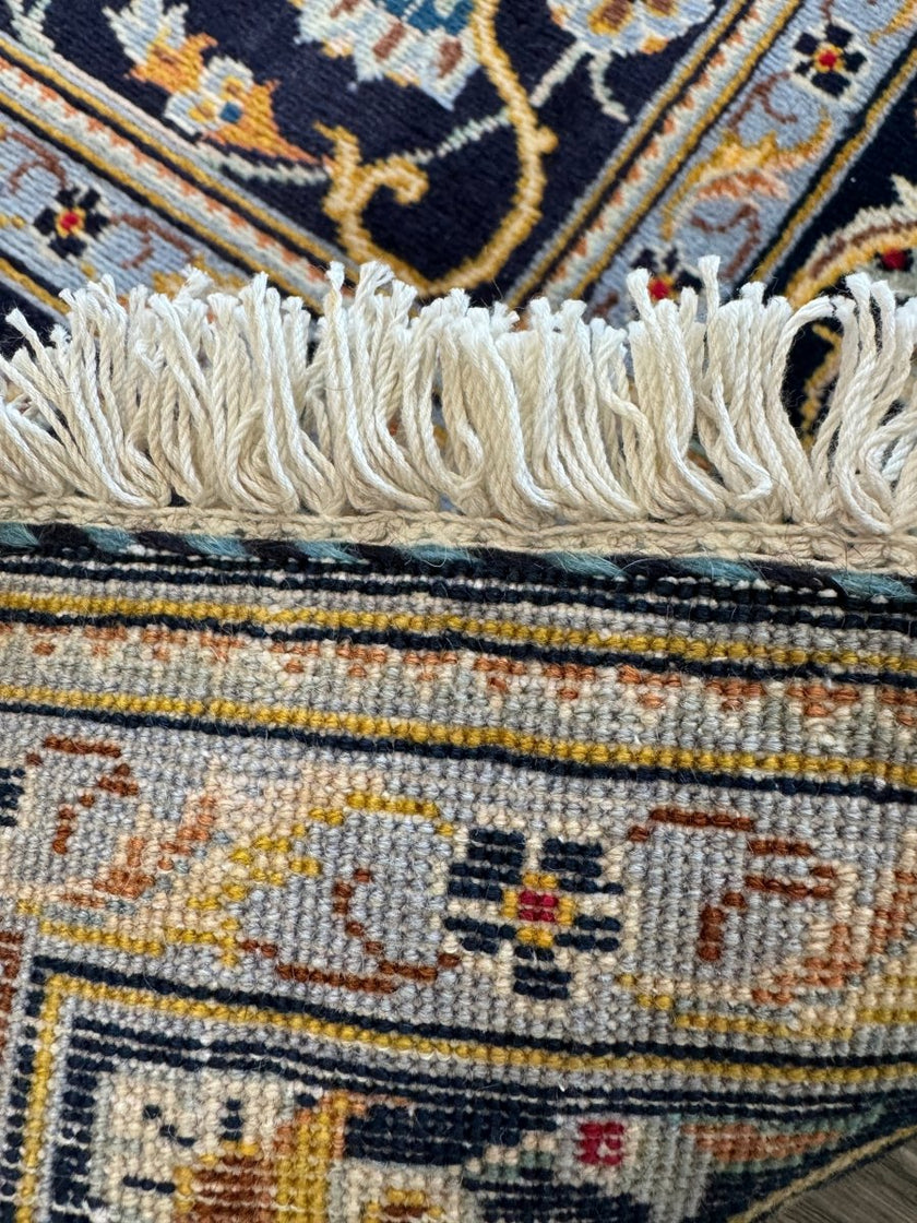 Persian Kashan Rug | 4' 10