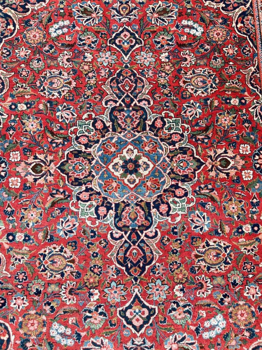 Persian Kashan Rug | 6' 7