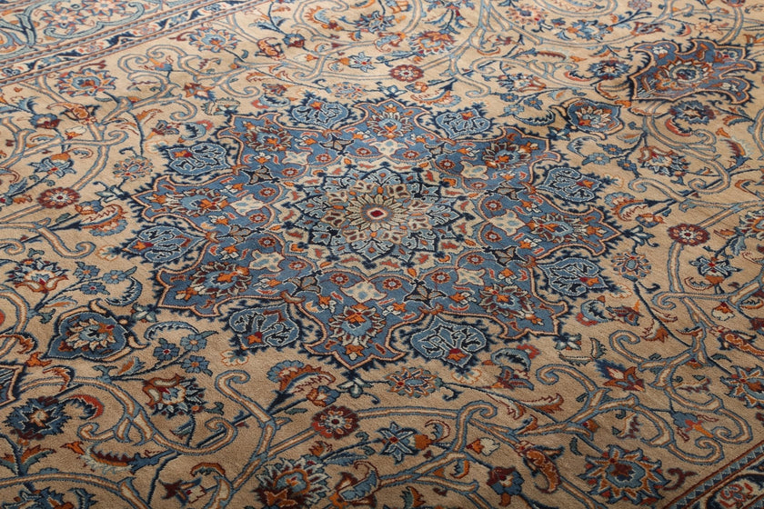 Persian Kashmar Rug | 6' 7