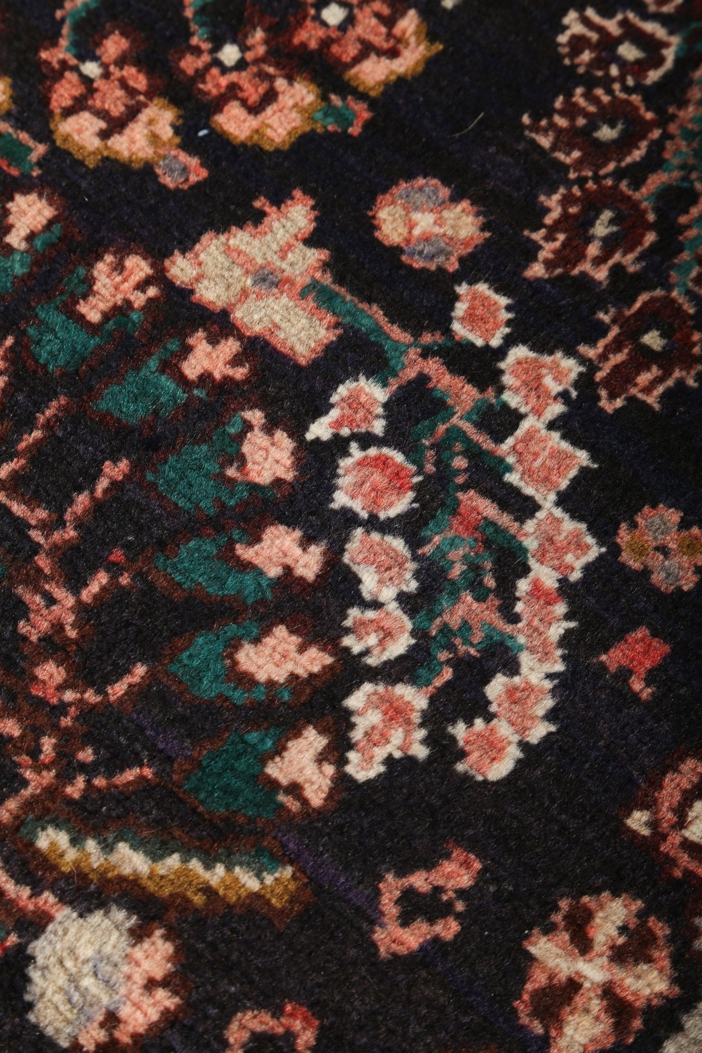Persian Lilihan Runner Rug | 3' 5