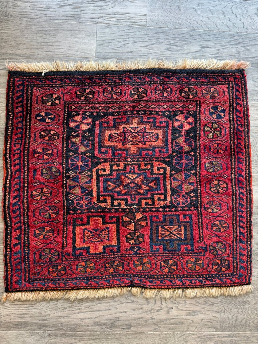 Persian Lori Rug | 2' 5