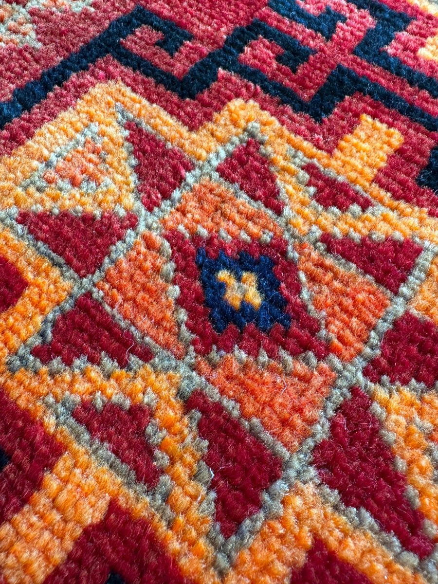 Persian Lori Rug | 2' 7