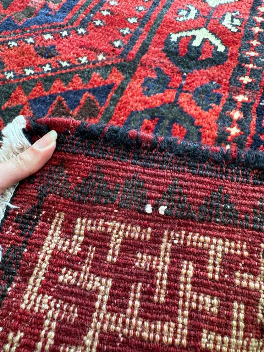 Persian Luri Rug | 5' 7