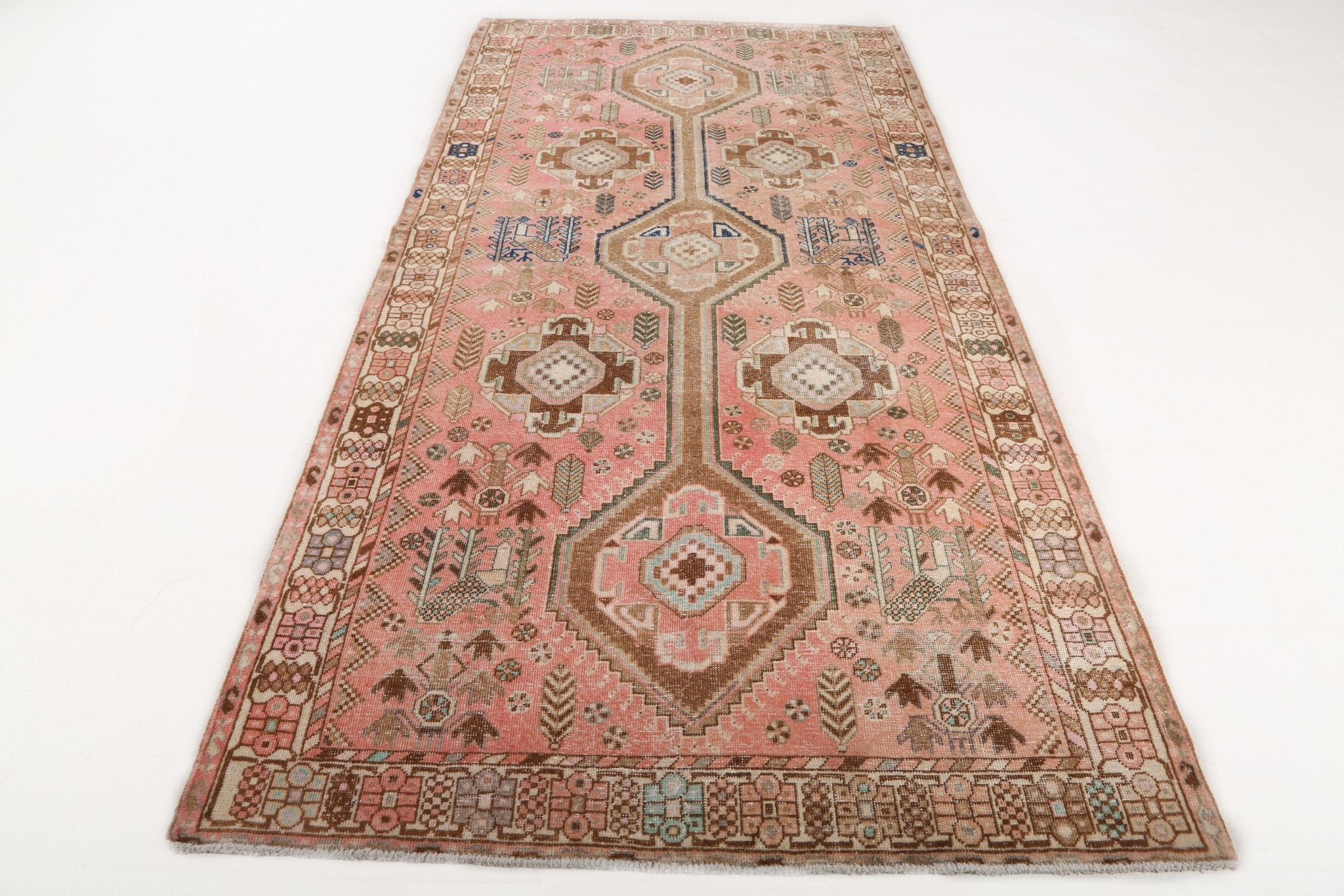 Persian Mahal Rug | 4' 9