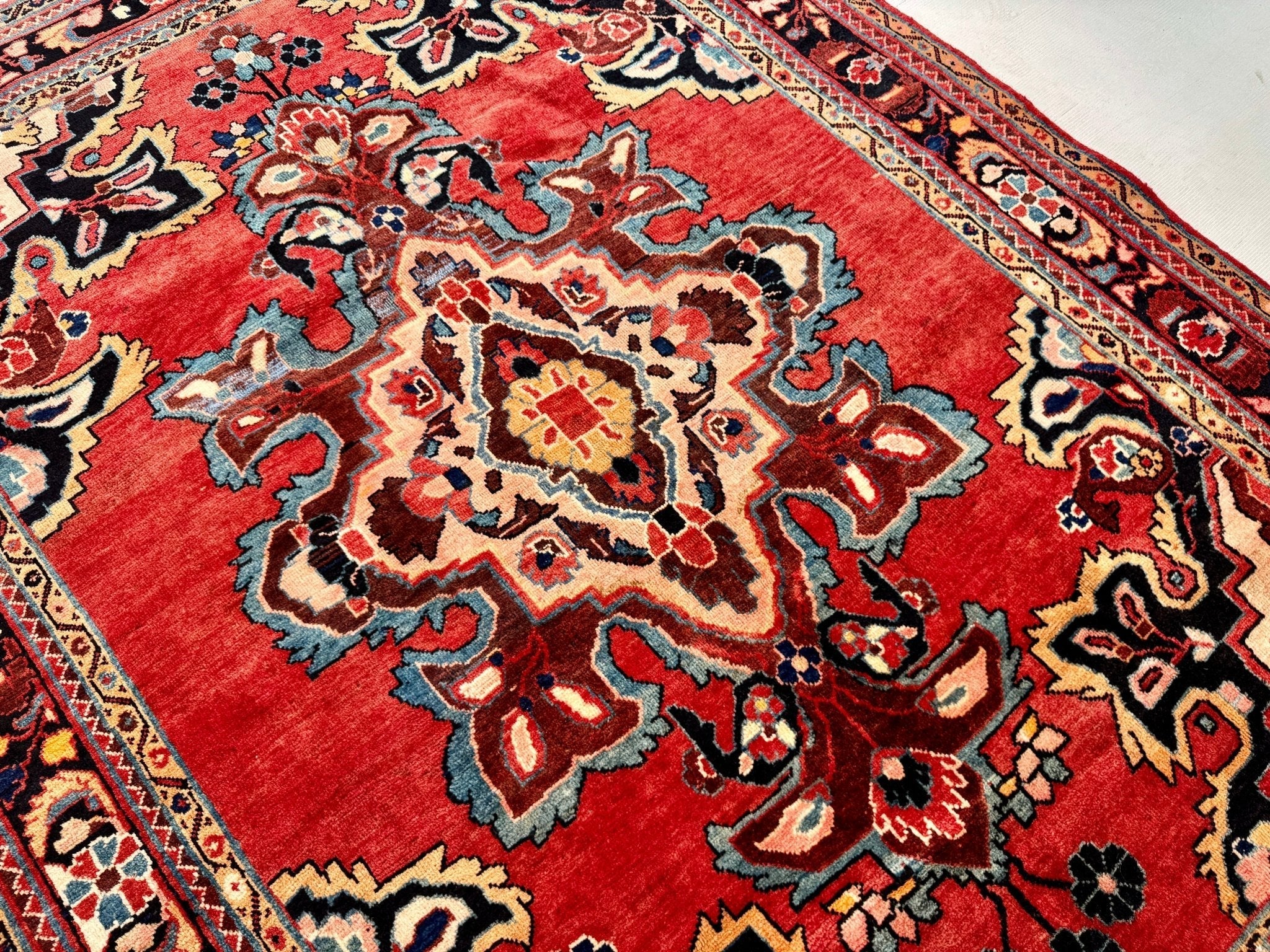 Persian Mahal Rug | 5' 4” x 7' 3
